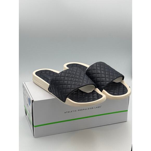 $195 APL Lusso Slides Leather Upper in Midnight Size 11M - Picture 1 of 4